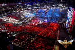 电竞蜂12强战队集结福州！海峡国际会展中心上演双败淘汰制巅峰对决，英雄联盟职业战队决战榕城